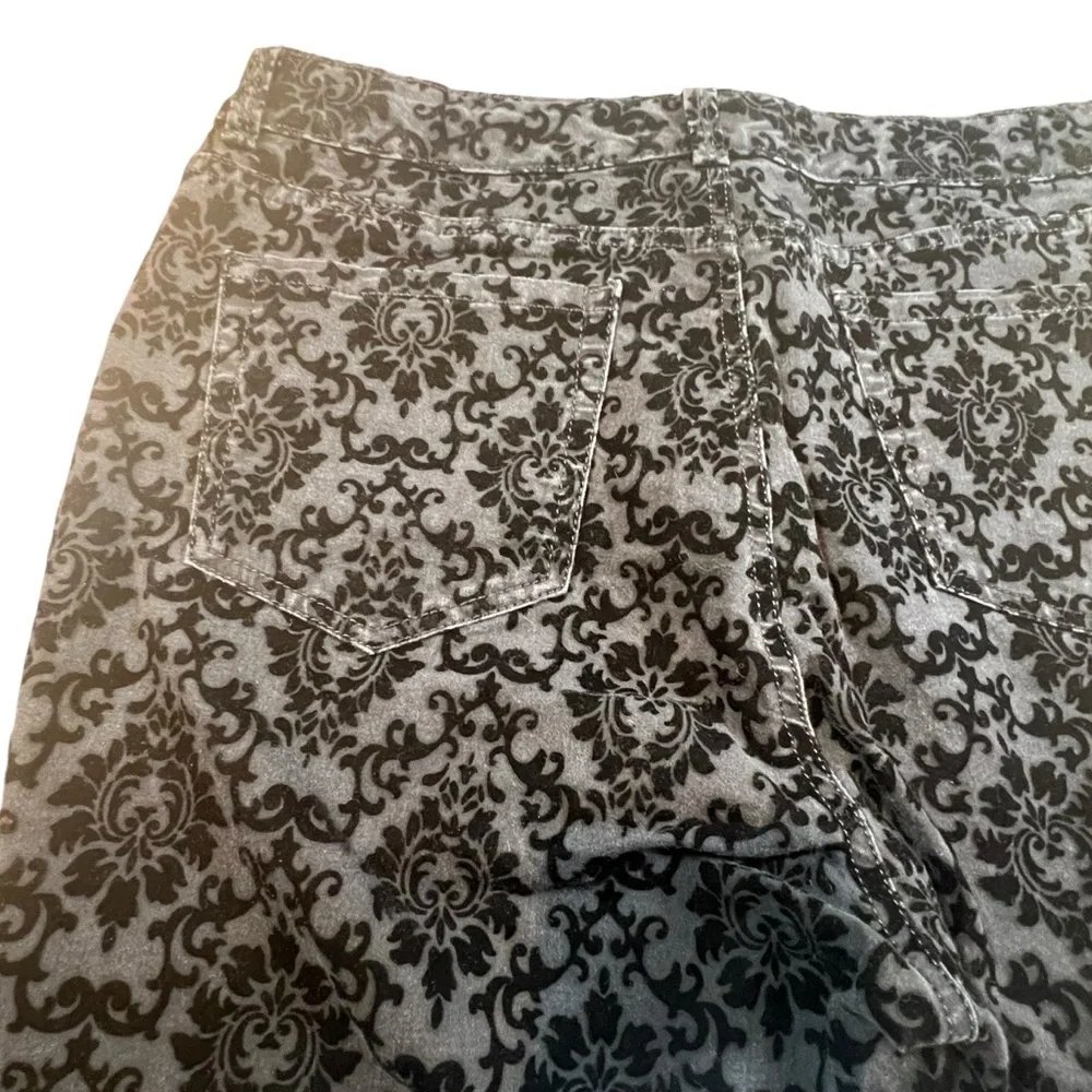 Charter Club Straight Leg Lexington Pants Black Velvet Damask Pattern Size 12